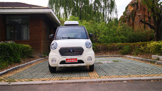 1500w Electric Vehicle Four Wheeler 5 Doors Electric Four Wheeler Car Passenger