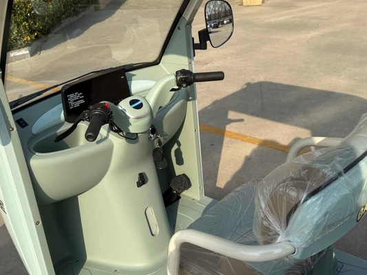 Qingting 1000WD Electric passenger tricycle without doors