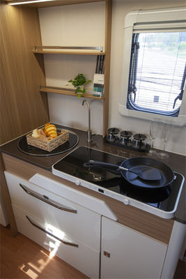 100km/H Camper Van RV Motorhome Rv Camper Van Adventure Camper Van Electric